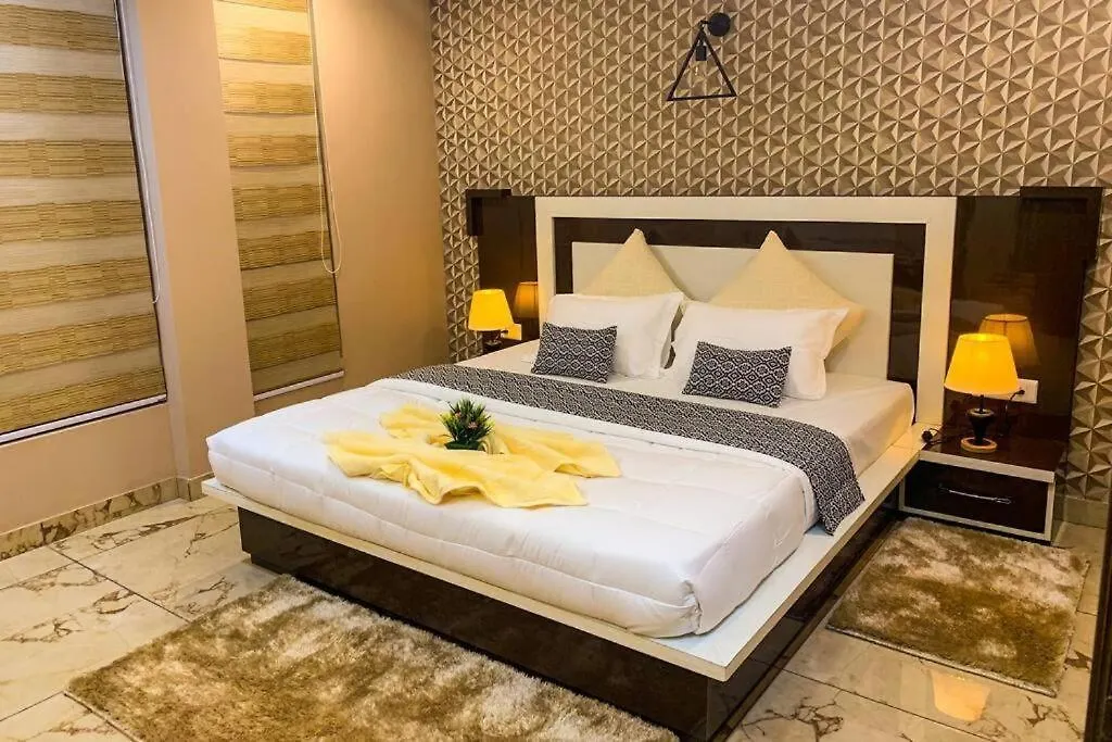 Uptown Boutique Homes - Room 1 Shimla 0*,